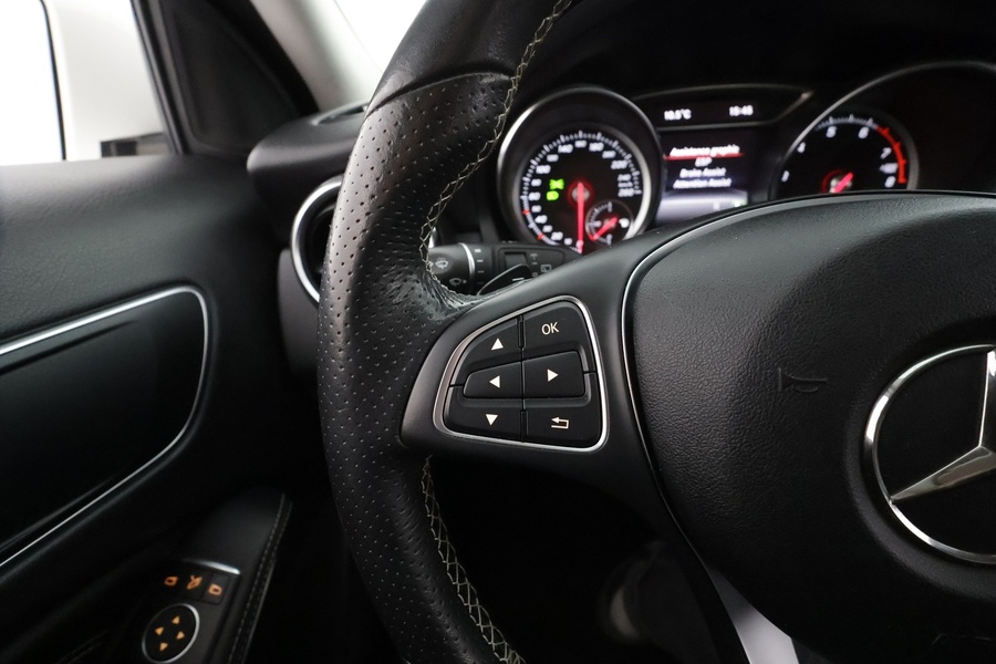 Mercedes-Benz GLA vaihtoauto