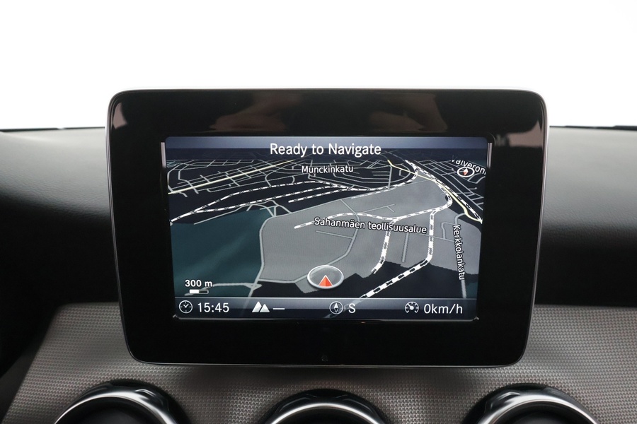 Mercedes-Benz GLA vaihtoauto