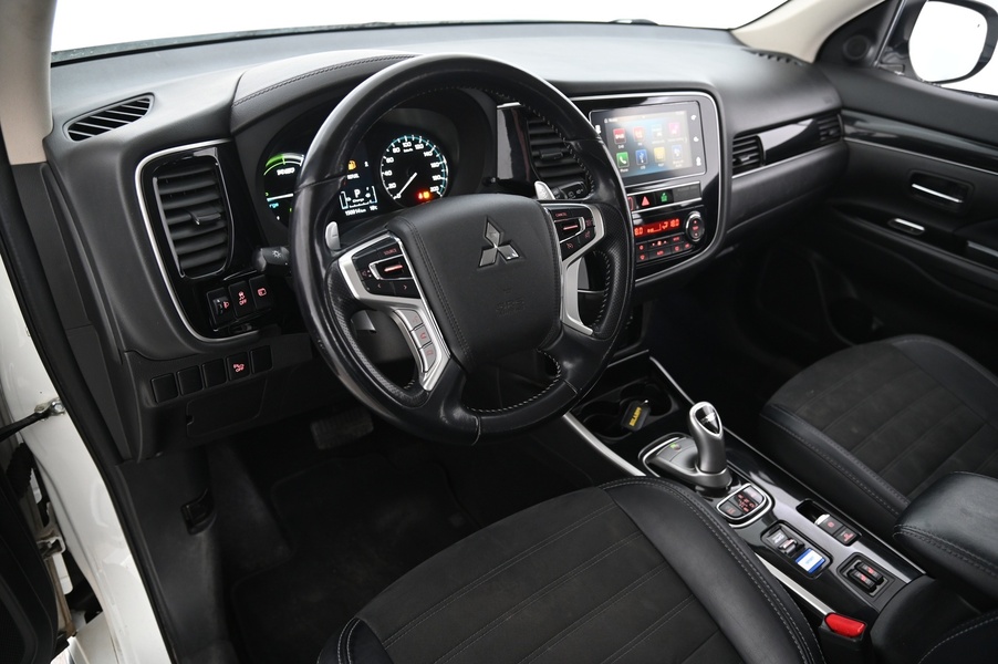 Mitsubishi Outlander vaihtoauto