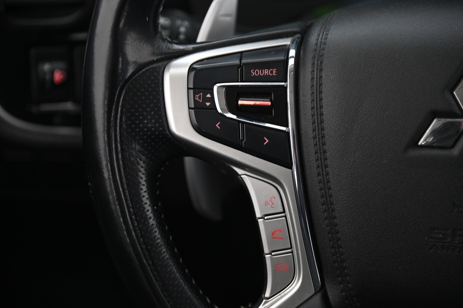 Mitsubishi Outlander vaihtoauto