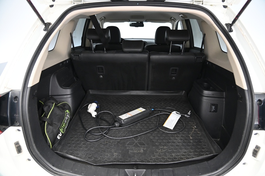 Mitsubishi Outlander vaihtoauto