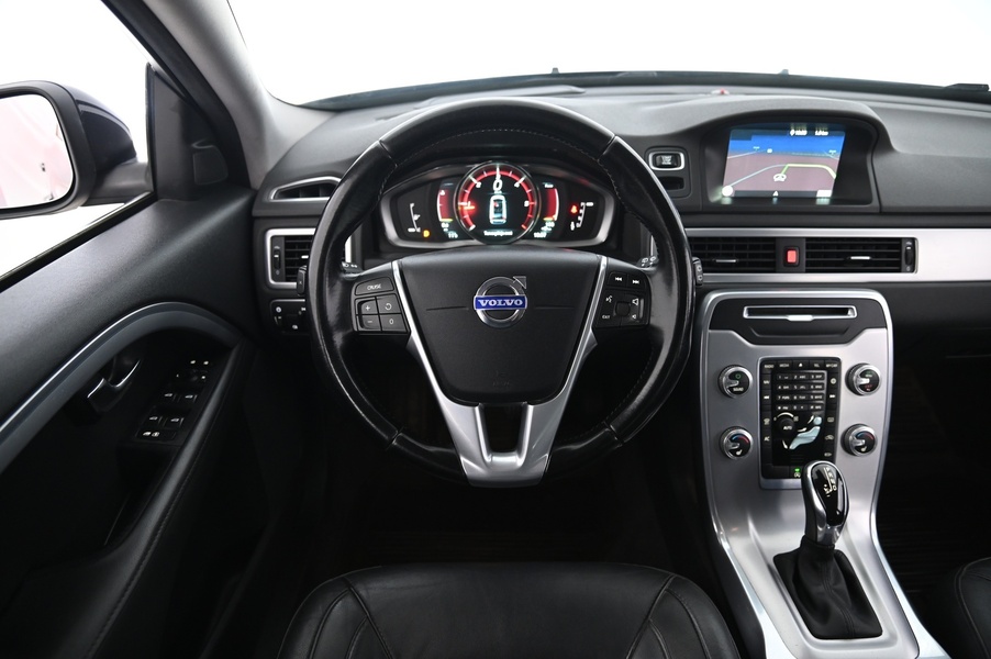 Volvo V70 vaihtoauto