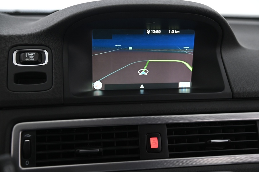 Volvo V70 vaihtoauto