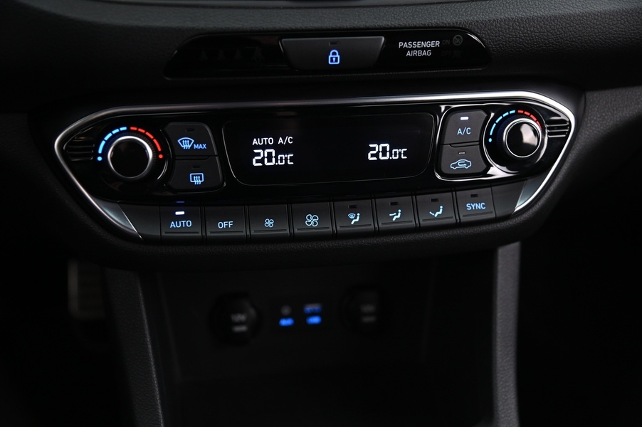 Hyundai i30 5d vaihtoauto