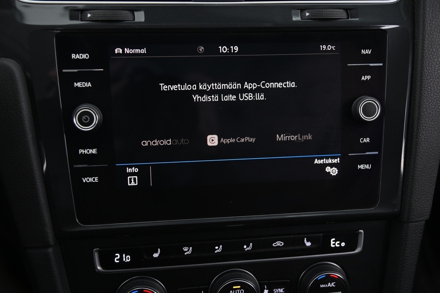 Volkswagen Golf vaihtoauto