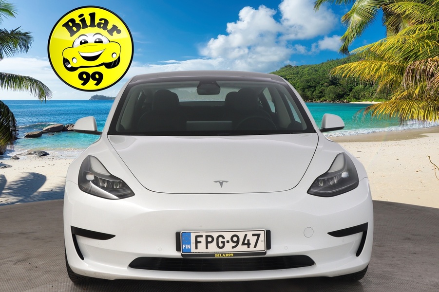 Tesla Model 3 vaihtoauto