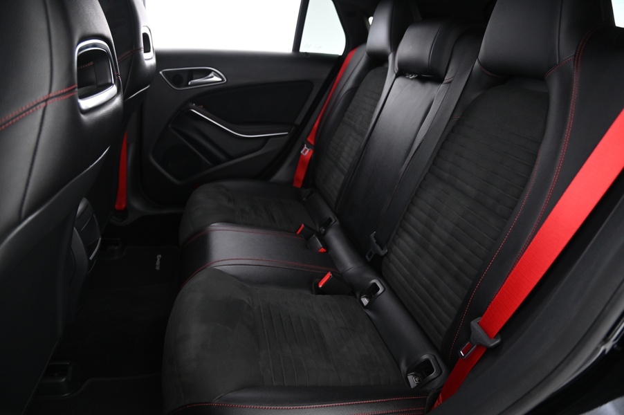 Mercedes-Benz CLA vaihtoauto