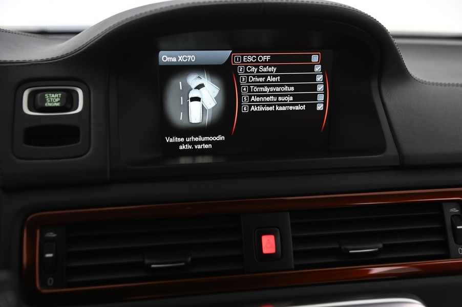 Volvo XC70 vaihtoauto