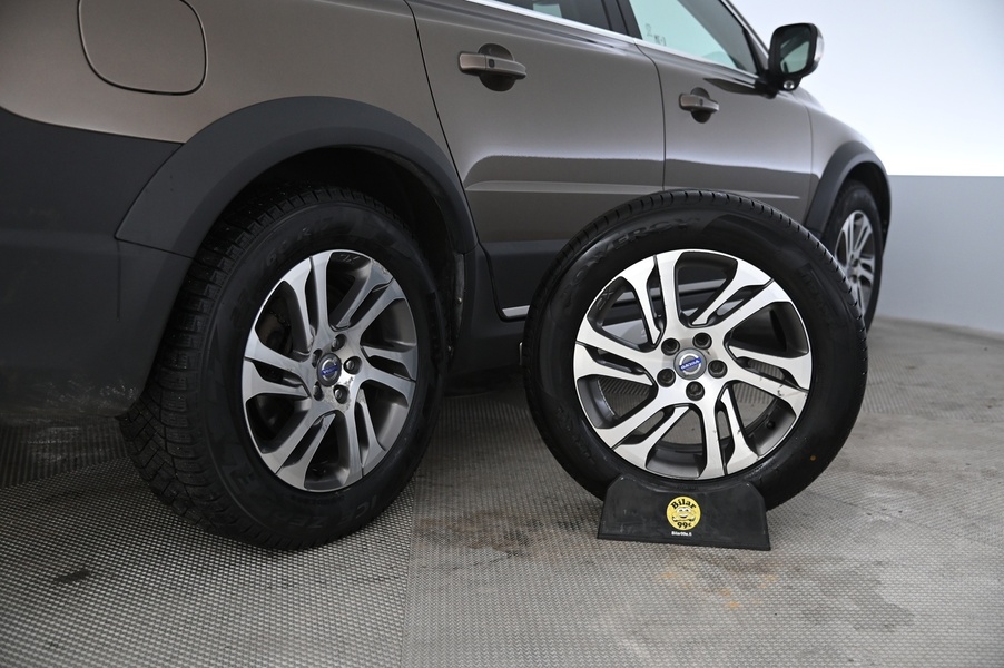 Volvo XC70 vaihtoauto