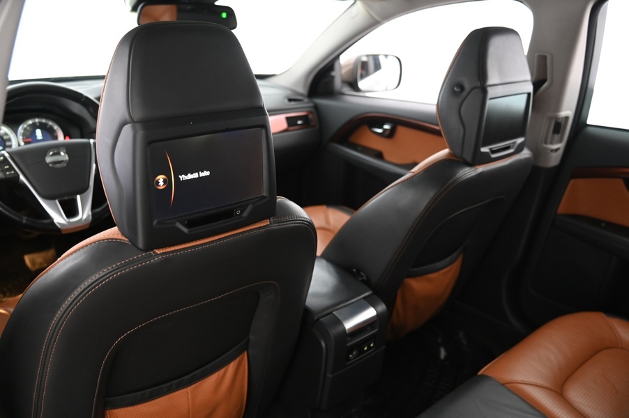 Volvo XC70 vaihtoauto