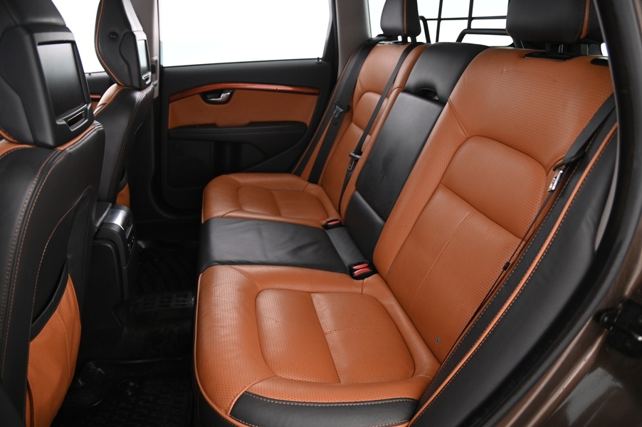 Volvo XC70 vaihtoauto