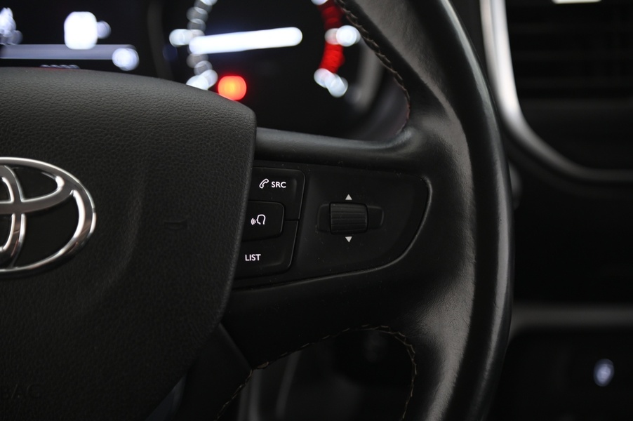 Toyota Proace Verso vaihtoauto