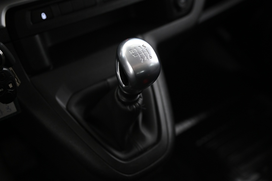 Toyota Proace Verso vaihtoauto