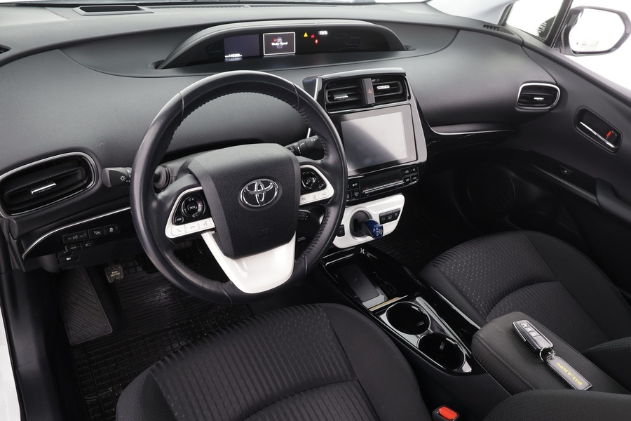 Toyota Prius vaihtoauto