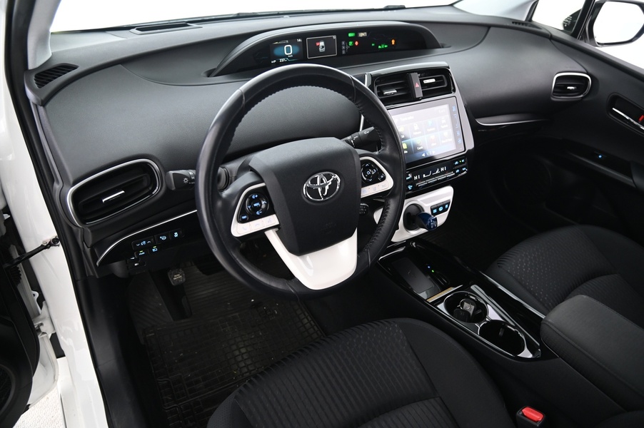 Toyota Prius vaihtoauto