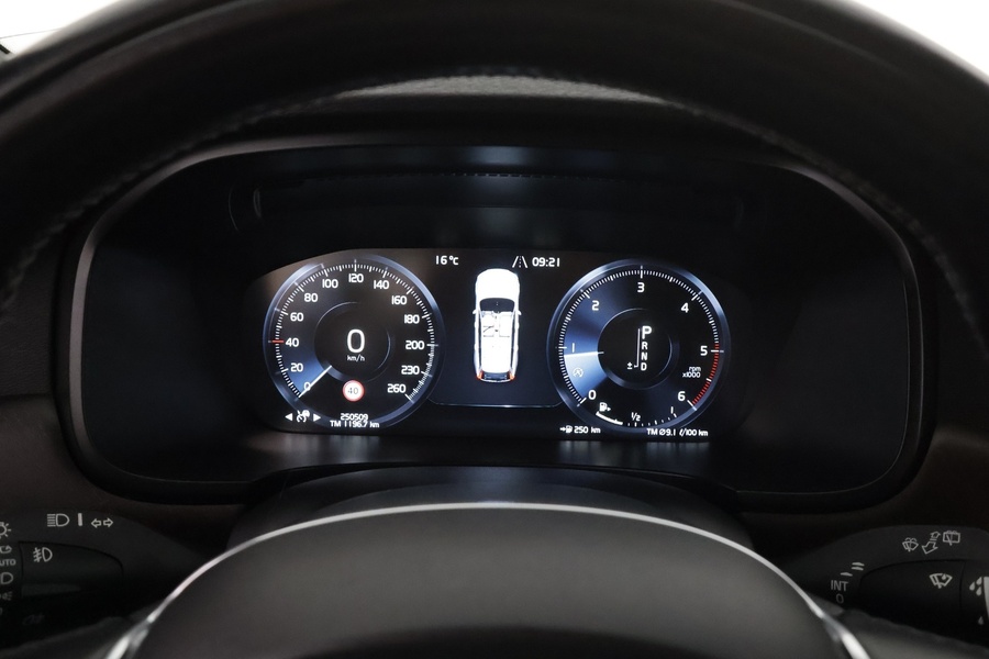 Volvo V90 Cross Country vaihtoauto