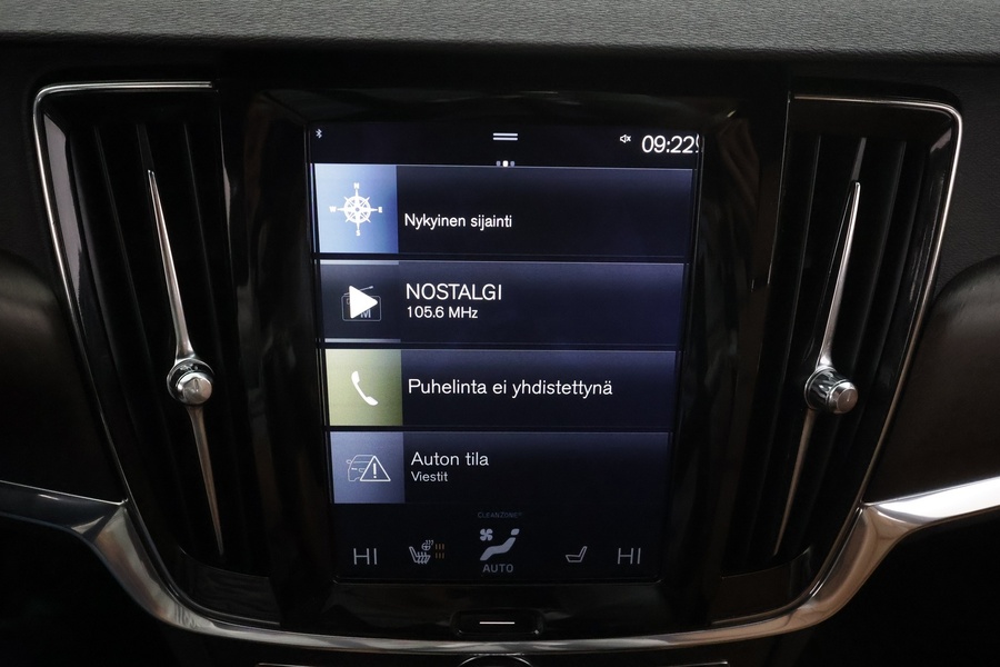 Volvo V90 Cross Country vaihtoauto