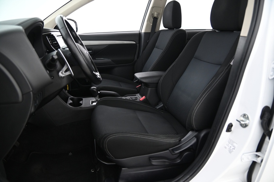 Mitsubishi Outlander vaihtoauto