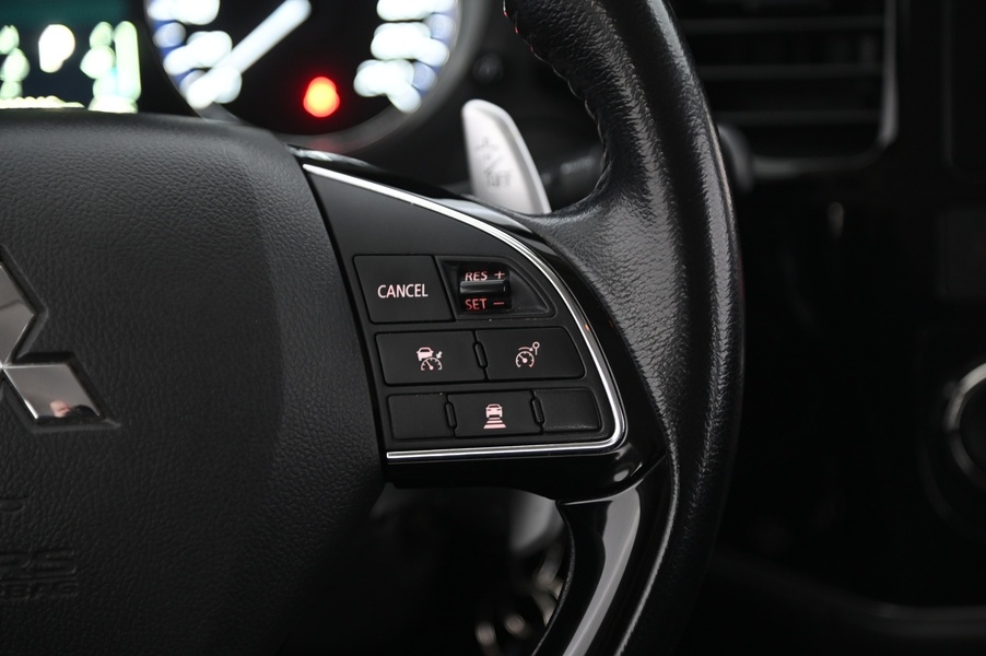 Mitsubishi Outlander vaihtoauto