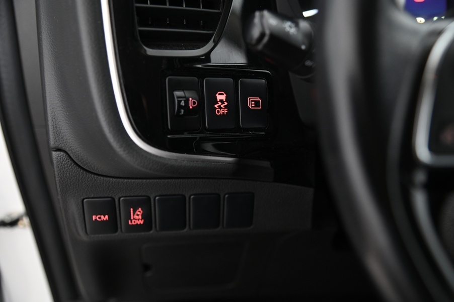 Mitsubishi Outlander vaihtoauto