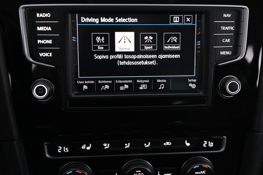 Volkswagen Golf vaihtoauto