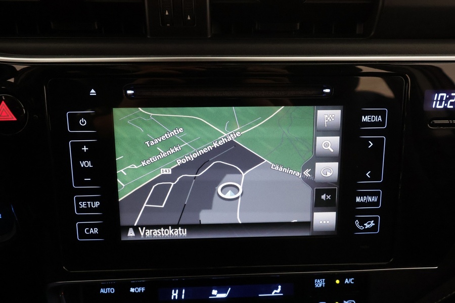 Toyota Auris vaihtoauto