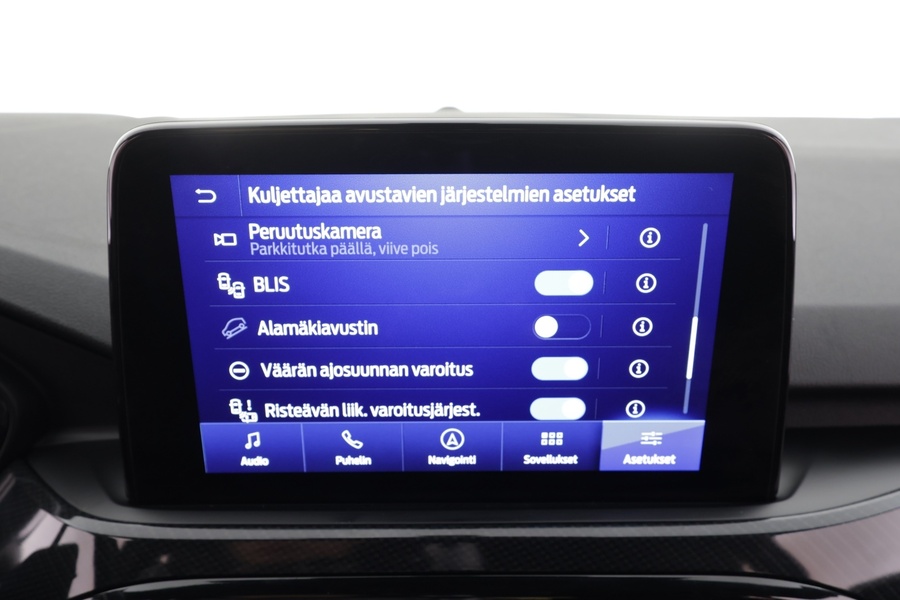 Ford Kuga vaihtoauto