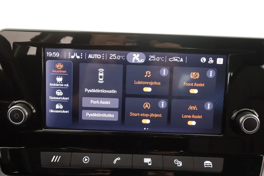 SEAT Leon Sportstourer vaihtoauto