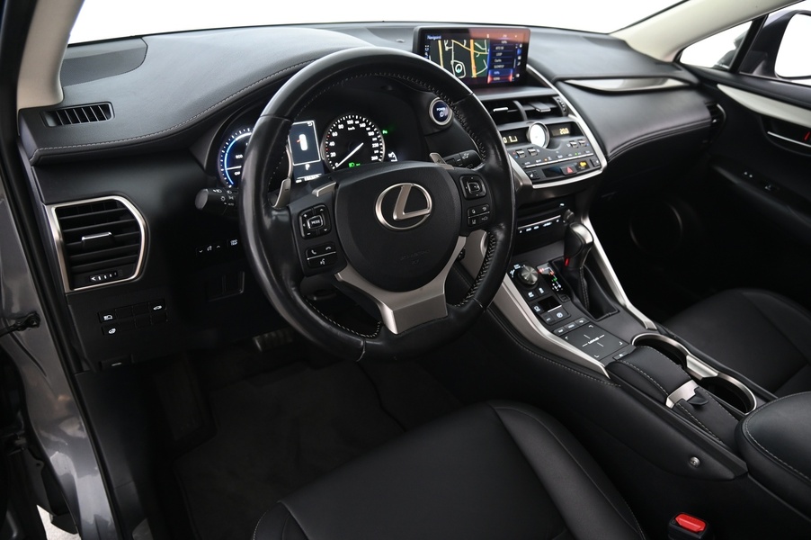 Lexus NX vaihtoauto