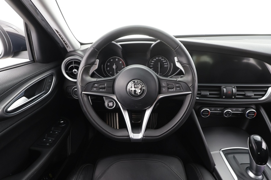 Alfa Romeo Giulia vaihtoauto