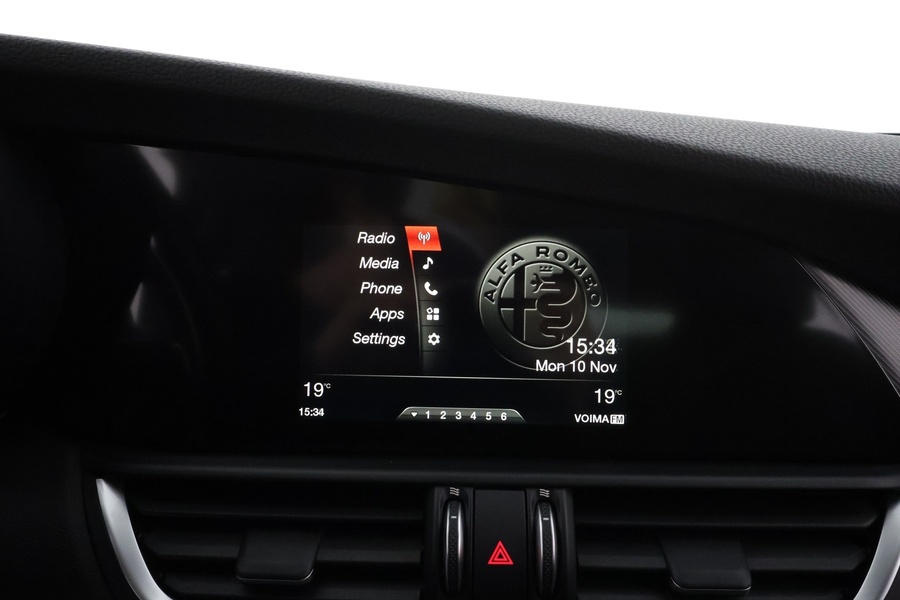 Alfa Romeo Giulia vaihtoauto