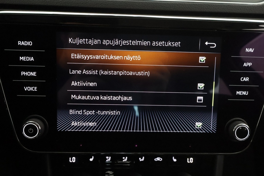 Skoda Superb vaihtoauto