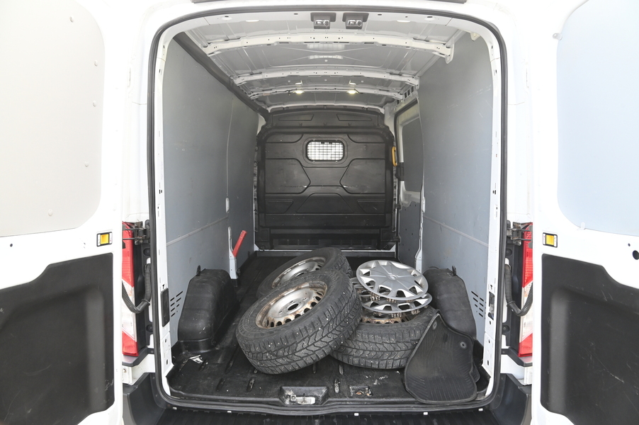 Ford Transit vaihtoauto