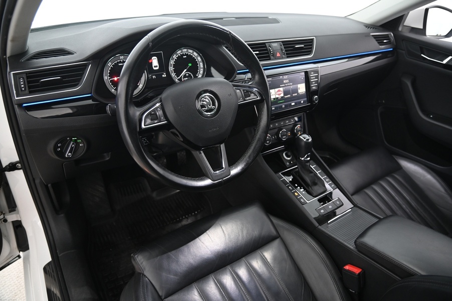 Skoda Superb vaihtoauto