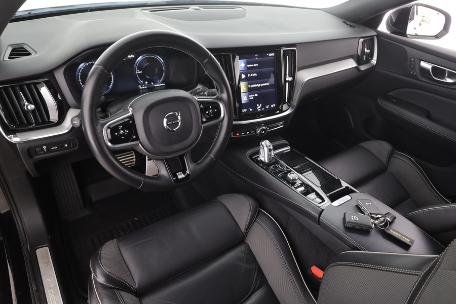 Volvo V60 vaihtoauto