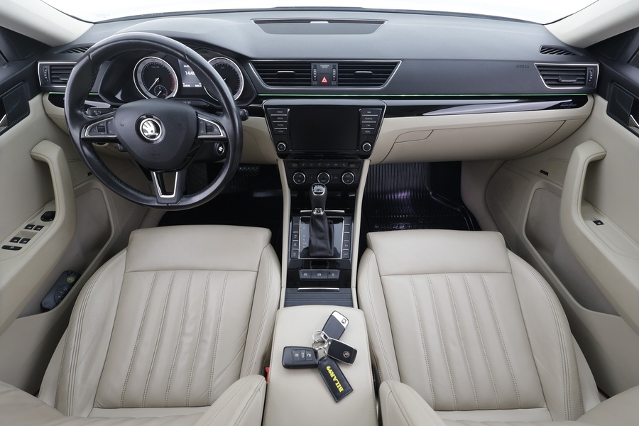 Skoda Superb vaihtoauto