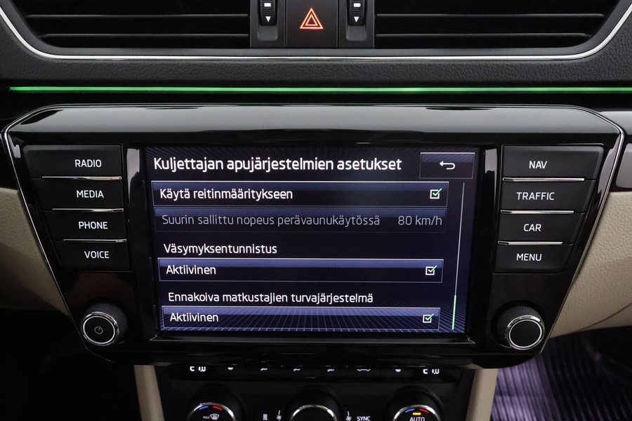 Skoda Superb vaihtoauto