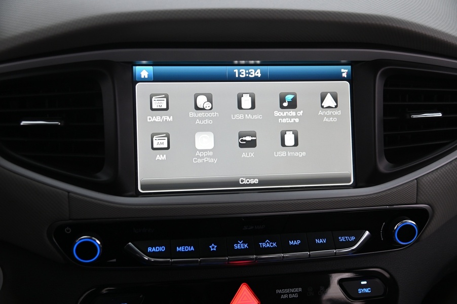 Hyundai IONIQ plug-in vaihtoauto