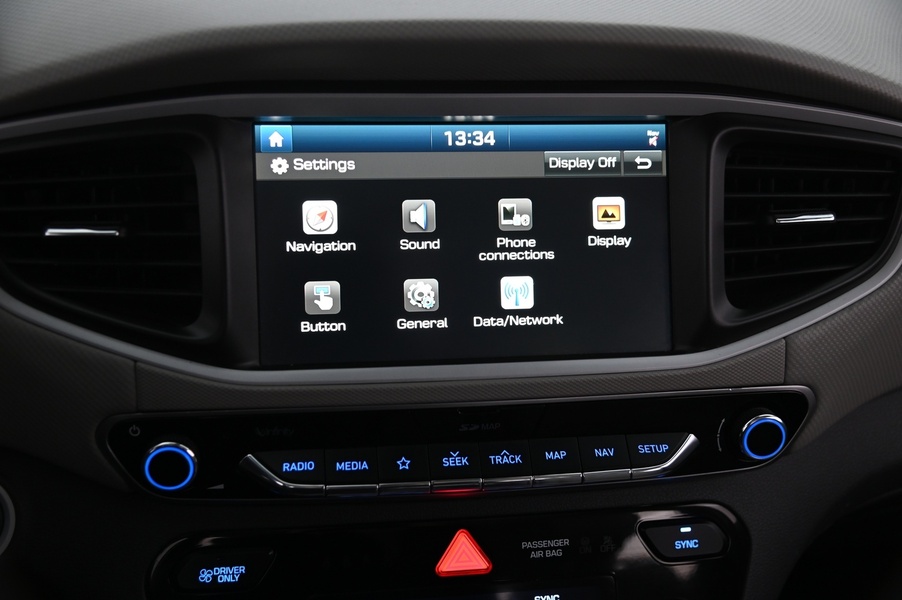 Hyundai IONIQ plug-in vaihtoauto