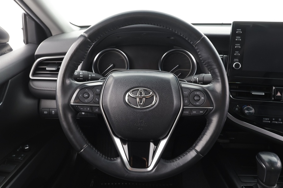 Toyota Camry vaihtoauto