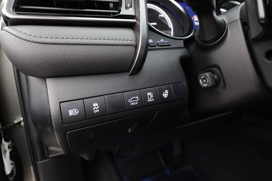 Toyota Camry vaihtoauto