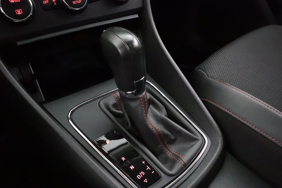 SEAT Leon ST vaihtoauto