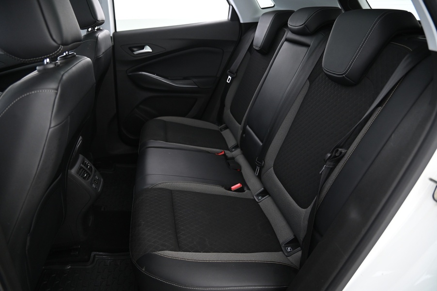 Opel Grandland X vaihtoauto