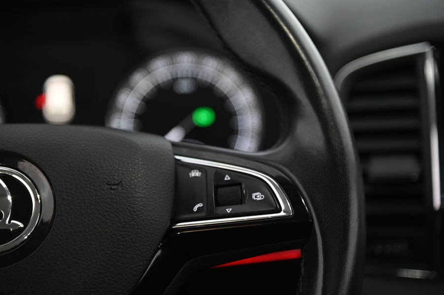 Skoda Karoq vaihtoauto