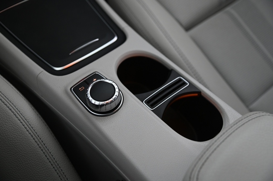 Mercedes-Benz GLA vaihtoauto