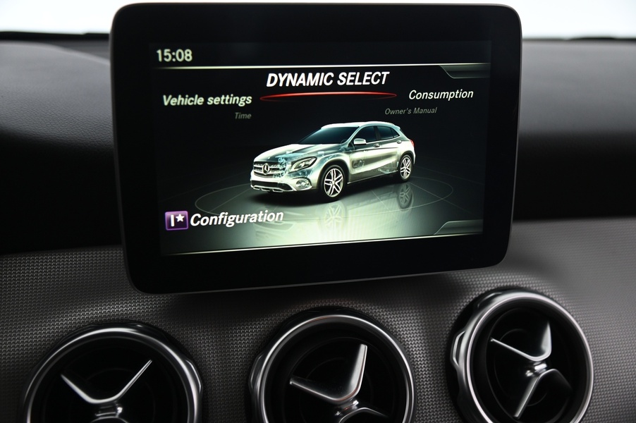 Mercedes-Benz GLA vaihtoauto