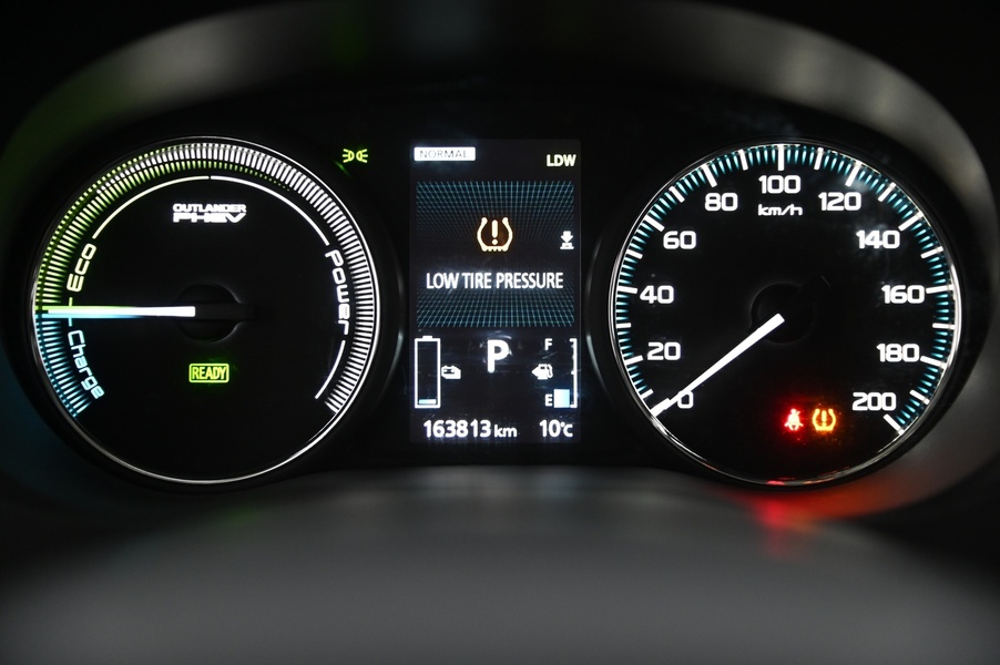 Mitsubishi Outlander vaihtoauto