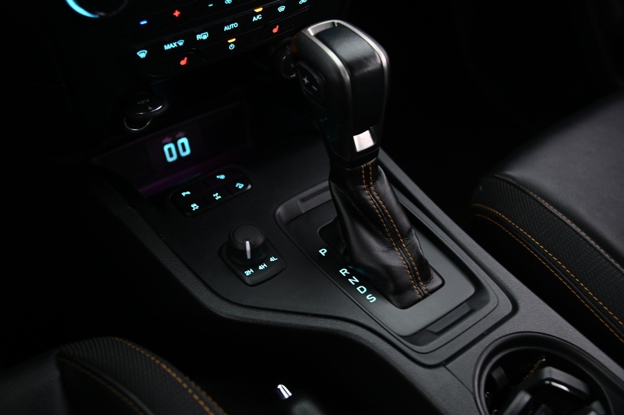 Ford Ranger vaihtoauto