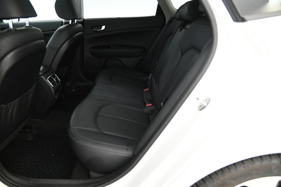 Kia Optima vaihtoauto