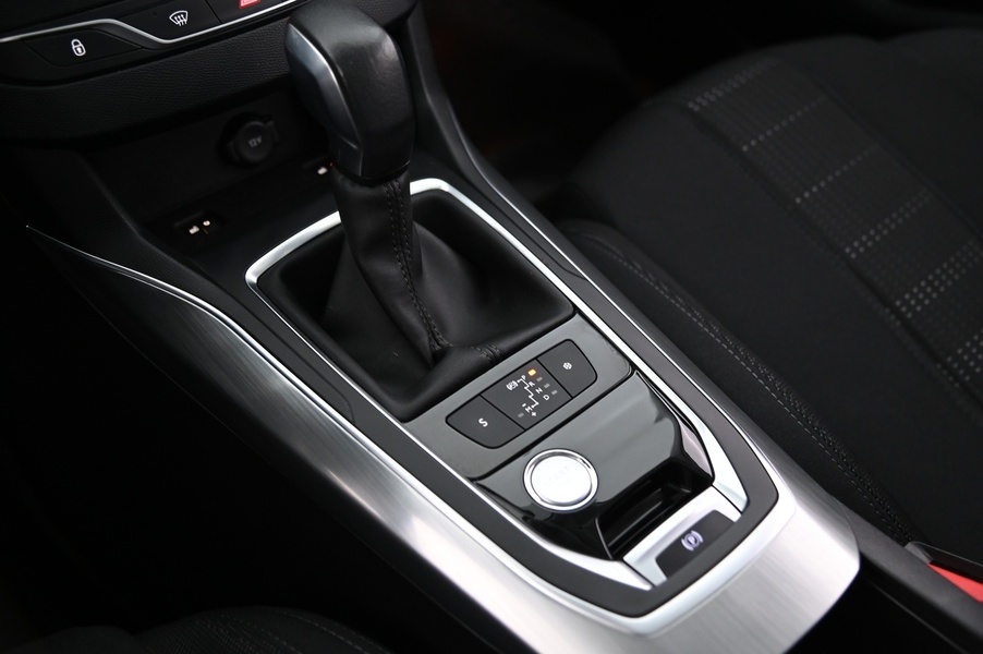 Peugeot 308 vaihtoauto